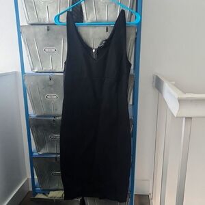 Elegant Black Sleeveless Dress With Zipper Details